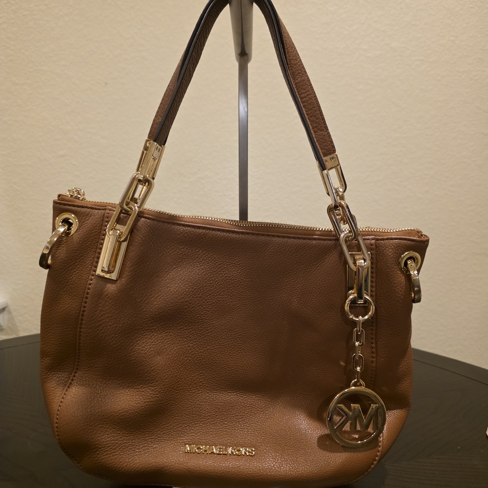 Michael Kors Small Brooke Bag w/Gold Hardware
